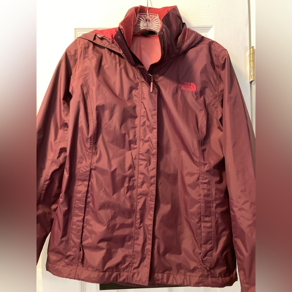 The North Face Resolve Rain Jacket, Fig and Rumba Red (Berry color), Size Medium